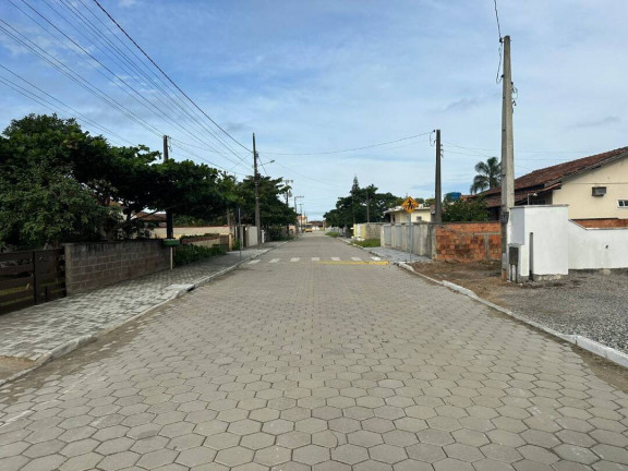 Imagem Casa com 3 Quartos à Venda, 72 m² em Salinas - Balneário Barra Do Sul Imagem Casa com 3 Quartos à Venda, 72 m² em Salinas - Balneário Barra Do Sul