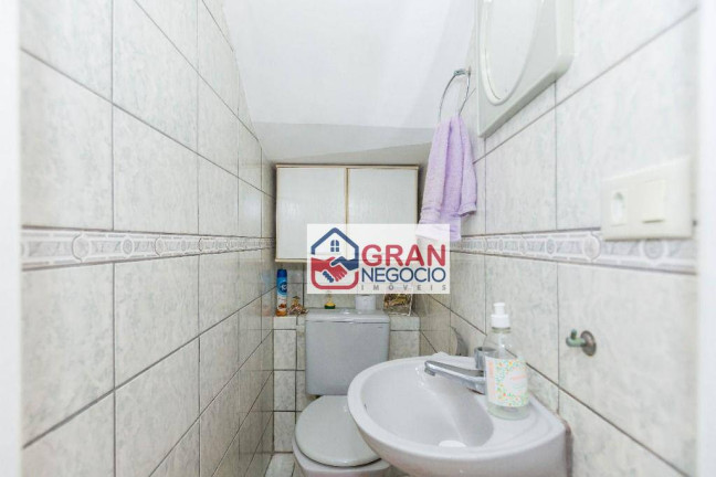 Imagem Sobrado com 3 Quartos à Venda, 115 m² em Cajuru - Curitiba