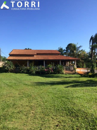 Imagem Imóvel com 3 Quartos à Venda, 300 m² em Centro - Araçoiaba Da Serra