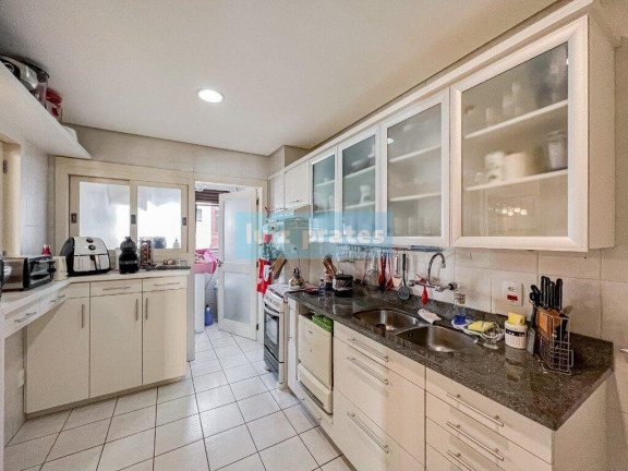Imagem Apartamento com 3 Quartos à Venda, 121 m² em Bela Vista - Porto Alegre