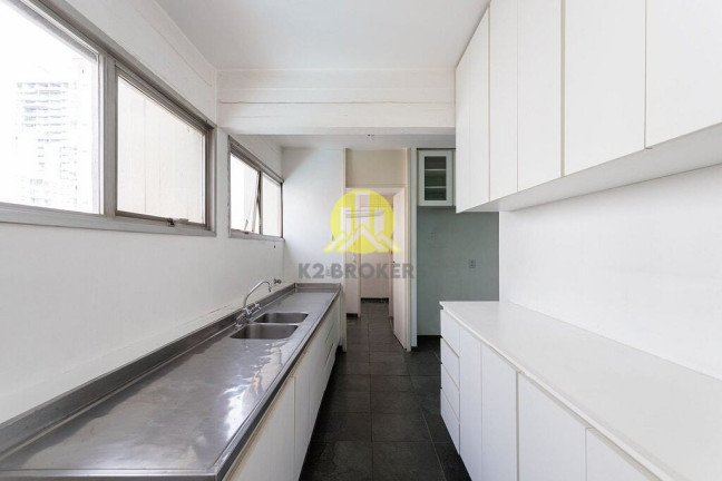 Imagem Apartamento com 3 Quartos à Venda, 121 m² em Itaim Bibi - São Paulo