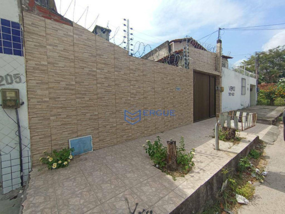 Casa com 3 Quartos à Venda, 97 m² em Lagoa Redonda - Fortaleza