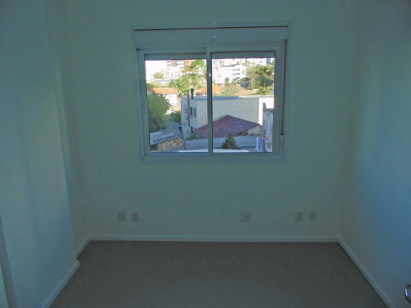 Imagem Apartamento com 3 Quartos à Venda, 71 m² em Passo Da Areia - Porto Alegre Imagem Apartamento com 3 Quartos à Venda, 71 m² em Passo Da Areia - Porto Alegre