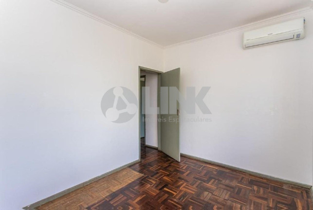 Imagem Apartamento com 3 Quartos à Venda, 81 m² em Santana - Porto Alegre Imagem Apartamento com 3 Quartos à Venda, 81 m² em Santana - Porto Alegre