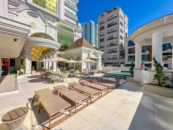 Imagem Apartamento com 4 Quartos à Venda, 217 m² em Meia Praia - Itapema Imagem Apartamento com 4 Quartos à Venda, 217 m² em Meia Praia - Itapema