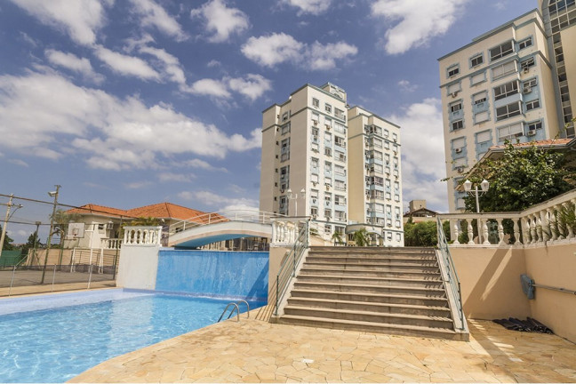 Imagem Imóvel com 3 Quartos à Venda, 74 m² em Cavalhada - Porto Alegre Imagem Imóvel com 3 Quartos à Venda, 74 m² em Cavalhada - Porto Alegre