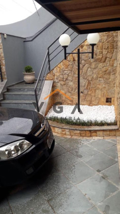 Imagem Casa com 3 Quartos à Venda, 230 m² em Cidade Patriarca - São Paulo