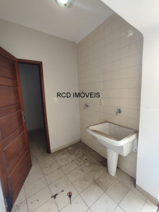 Imagem Sobrado com 3 Quartos à Venda, 204 m² em Jardim Olympia - São Paulo