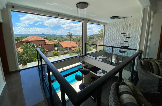Imagem Sobrado com 4 Quartos à Venda, 570 m² em Vila Santista - Atibaia