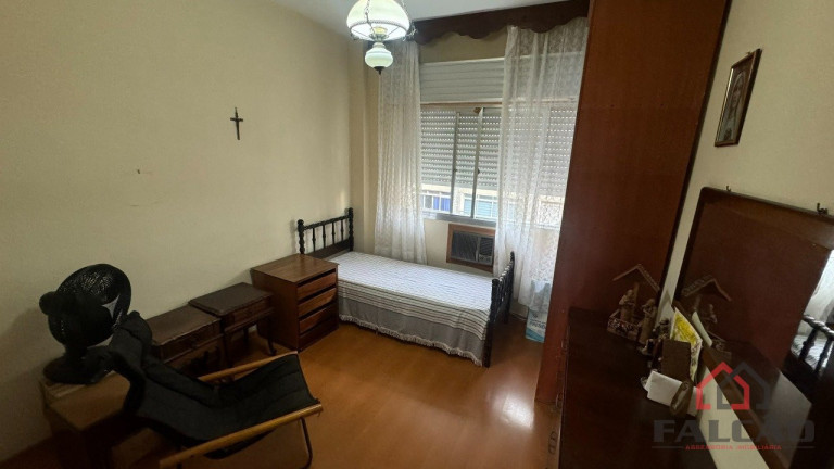 Imagem Apartamento com 2 Quartos à Venda, 124 m² em Gonzaga - Santos