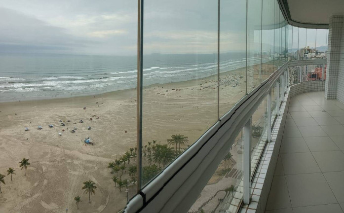 Apartamento com 4 Quartos à Venda,  em Guilhermina - Praia Grande