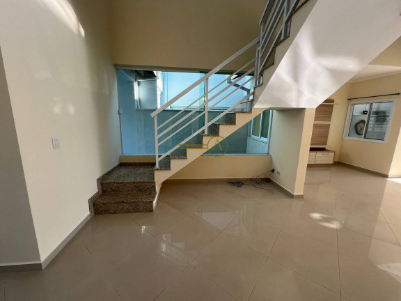 Imagem Casa com 4 Quartos para Alugar, 200 m² em Jardim Márcia - Peruíbe Imagem Casa com 4 Quartos para Alugar, 200 m² em Jardim Márcia - Peruíbe