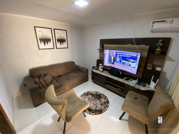 Imagem Sobrado com 3 Quartos à Venda, 128 m²