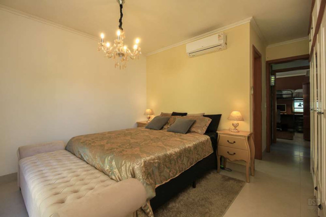 Imagem Imóvel com 2 Quartos à Venda, em Sao Joao - Porto Alegre Imagem Imóvel com 2 Quartos à Venda, em Sao Joao - Porto Alegre