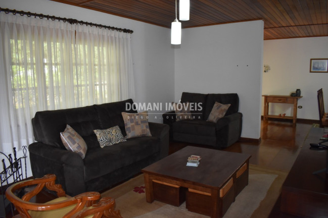 Imagem Casa com 4 Quartos à Venda, 167 m² em Região Do Vale Encantado - Campos Do Jordão Imagem Casa com 4 Quartos à Venda, 167 m² em Região Do Vale Encantado - Campos Do Jordão