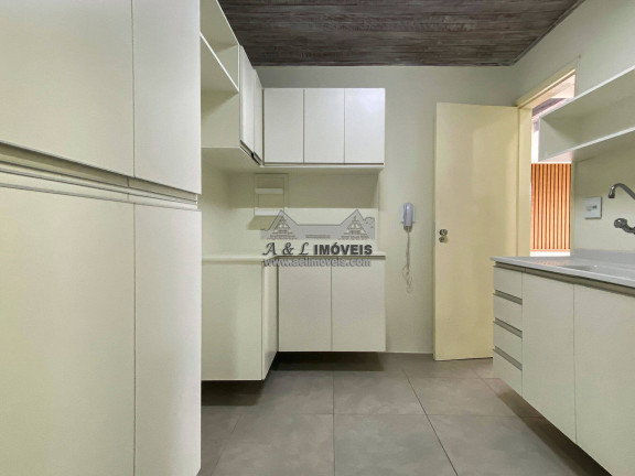 Imagem Apartamento com 3 Quartos à Venda, 110 m² em Vila Abernessia - Campos Do Jordão