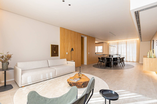Imagem Apartamento com 4 Quartos à Venda, 330 m² em Cabral - Curitiba