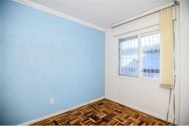 Imagem Imóvel com 1 Quarto à Venda,  em Jardim Lindóia - Porto Alegre
