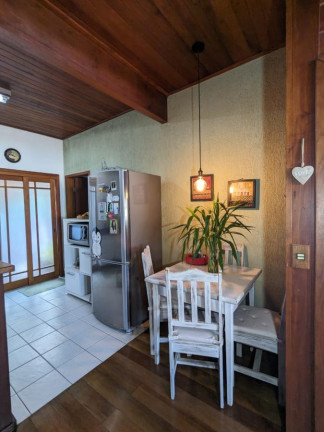 Imagem Casa com 2 Quartos à Venda, 170 m² em Floresta - Joinville