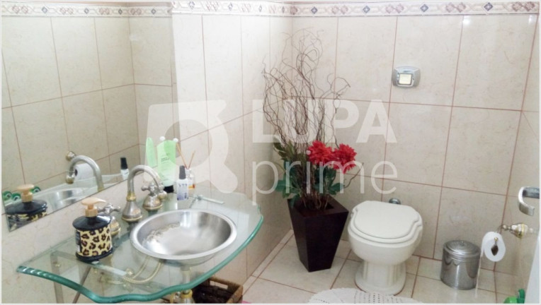 Imagem Casa com 4 Quartos à Venda, 250 m² em Jardim Guanca - São Paulo