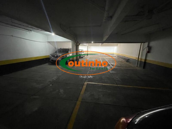 Imagem Apartamento com 3 Quartos à Venda, 140 m² em Tijuca - Rio De Janeiro Imagem Apartamento com 3 Quartos à Venda, 140 m² em Tijuca - Rio De Janeiro