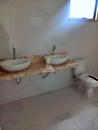 Imagem Casa com 4 Quartos à Venda, 300 m² em Cidade Alpha - Eusébio Imagem Casa com 4 Quartos à Venda, 300 m² em Cidade Alpha - Eusébio