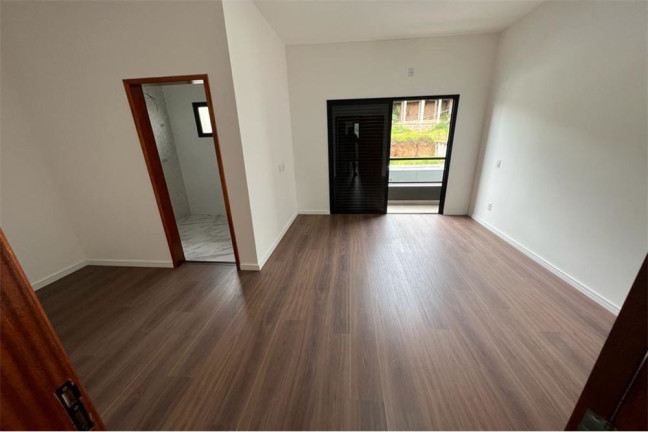 Imagem Sobrado com 3 Quartos à Venda, 178 m² em Polvilho - Cajamar