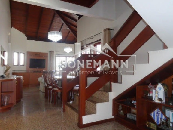 Imagem Casa com 3 Quartos à Venda, 205 m² em Parque São Jorge - Florianópolis