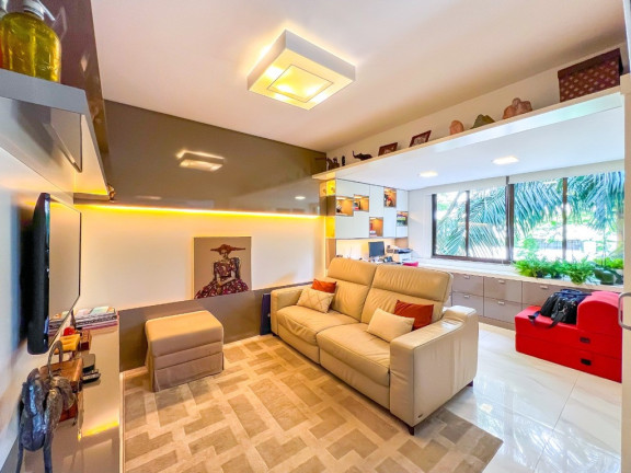Imagem Apartamento com 3 Quartos à Venda, 183 m² em Petrópolis - Porto Alegre Imagem Apartamento com 3 Quartos à Venda, 183 m² em Petrópolis - Porto Alegre