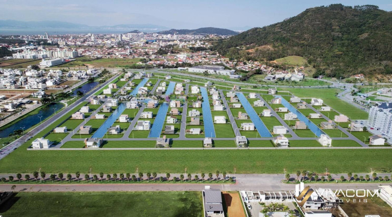 Terreno à Venda, 150 m² em Deltaville - Biguaçu