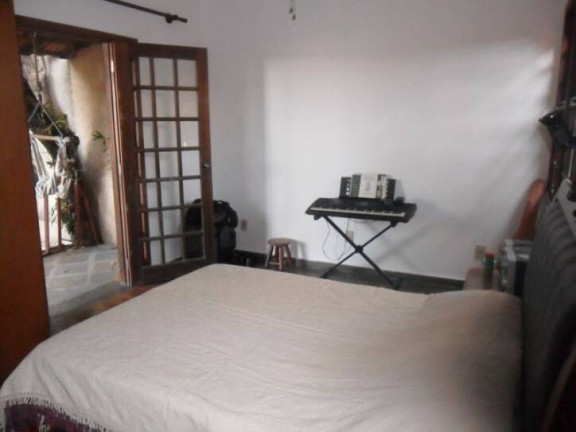 Imagem Casa com 7 Quartos à Venda, 400 m² em Camargos - Belo Horizonte