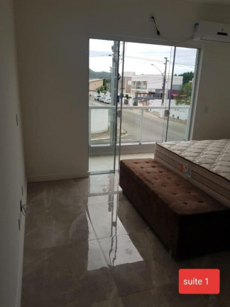 Imagem Casa com 3 Quartos à Venda, 174 m² em São João Do Rio Vermelho - Florianópolis