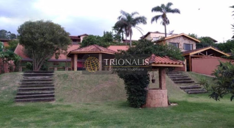 Casa com 7 Quartos à Venda, 500 m² em Serra Negra - Bom Jesus Dos Perdões