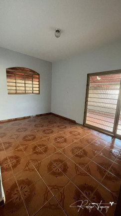 Imagem Casa com 3 Quartos à Venda, 250 m² em Setor Faiçalville - Goiânia