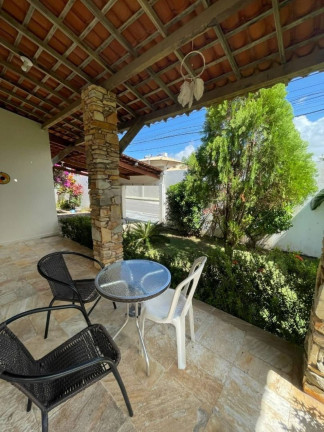 Imagem Casa com 3 Quartos à Venda, 350 m² em Coroa Do Meio - Aracaju Imagem Casa com 3 Quartos à Venda, 350 m² em Coroa Do Meio - Aracaju
