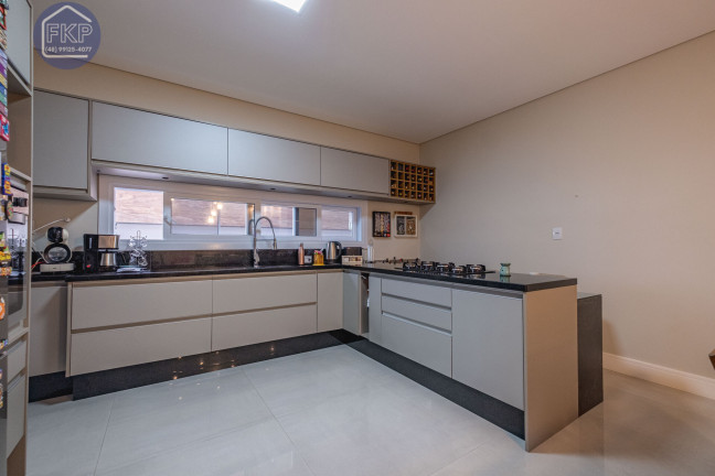 Imagem Casa com 4 Quartos à Venda, 259 m² em Praia Dos Ingleses - Florianópolis