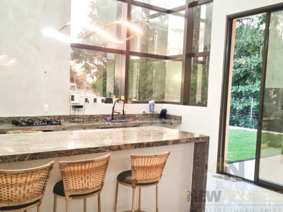 Imagem Casa com 4 Quartos à Venda,  em Santa Paula I - Vila Velha