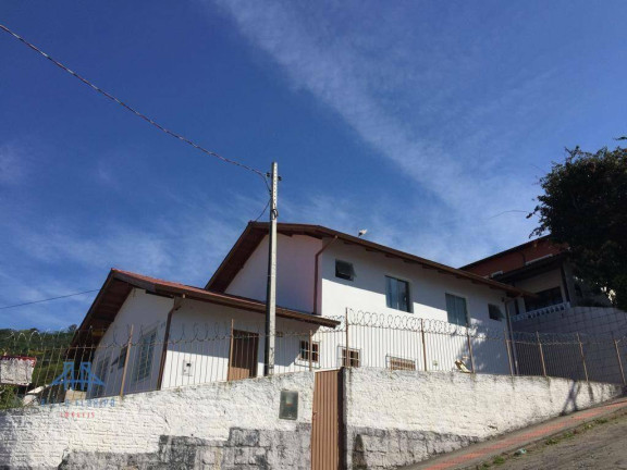 Casa com 11 Quartos à Venda, 167 m² em Pantanal - Florianópolis