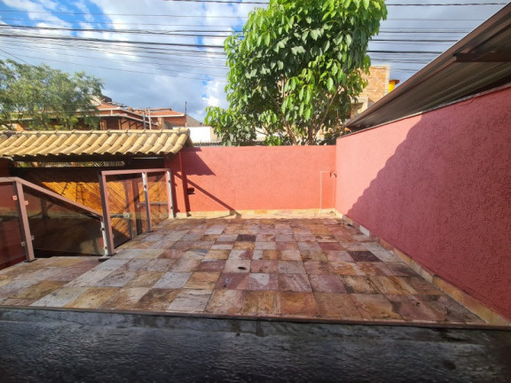 Imagem Casa com 4 Quartos à Venda, 360 m² em Três Barras - Contagem