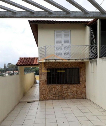 Sobrado com 3 Quartos para Alugar, 250 m² em Vila Santos - São Paulo