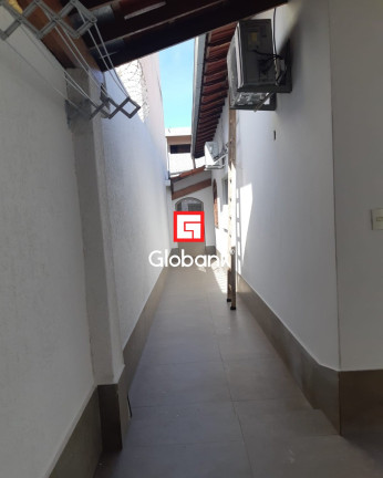 Imagem Casa com 3 Quartos à Venda, 236 m² em Cidade Nova - Montes Claros Imagem Casa com 3 Quartos à Venda, 236 m² em Cidade Nova - Montes Claros