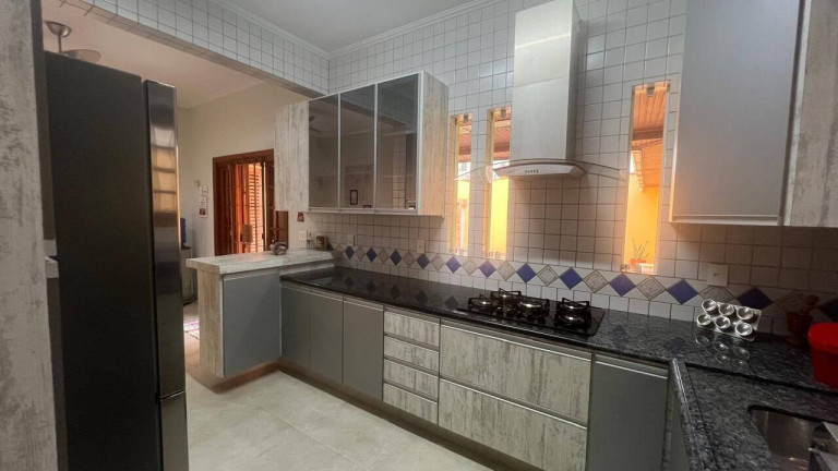 Imagem Sobrado com 3 Quartos à Venda, 260 m² em Boqueirão - Santos Imagem Sobrado com 3 Quartos à Venda, 260 m² em Boqueirão - Santos