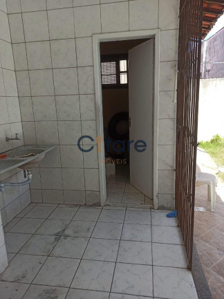 Imagem Casa com 3 Quartos à Venda, 320 m² em Tauape - Fortaleza