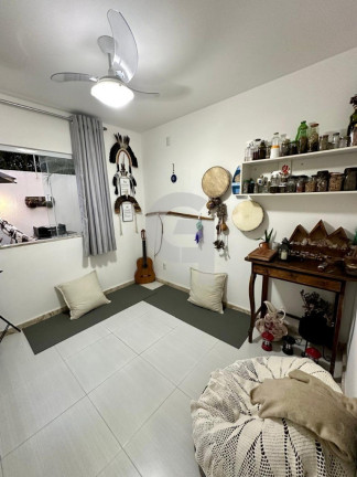 Imagem Casa com 4 Quartos à Venda, 148 m² em Buraquinho - Lauro De Freitas Imagem Casa com 4 Quartos à Venda, 148 m² em Buraquinho - Lauro De Freitas