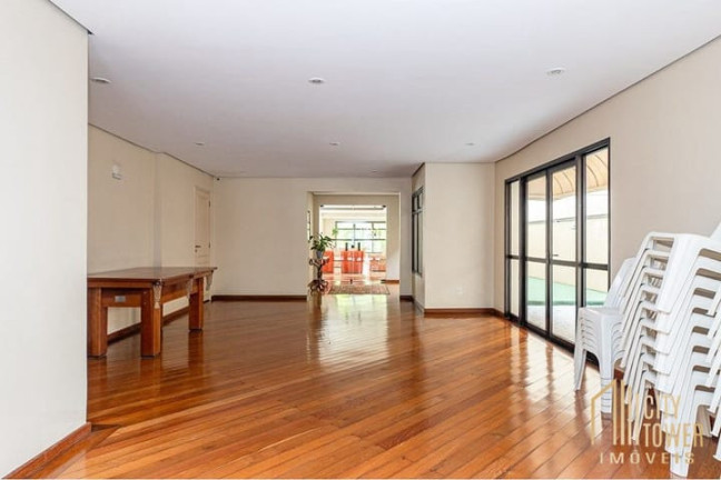 Imagem Apartamento com 2 Quartos à Venda, 57 m² em Moema - São Paulo