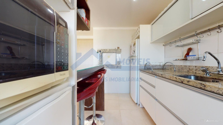 Imagem Apartamento com 2 Quartos à Venda, 69 m² em Jardim Lindóia - Porto Alegre