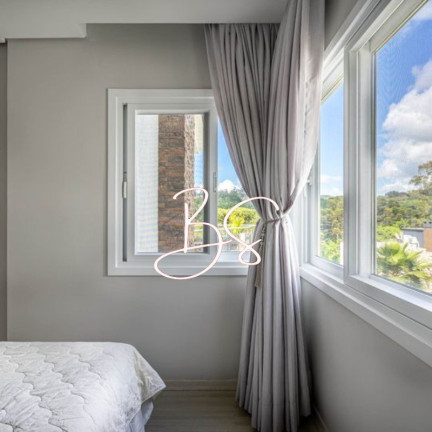Imagem Casa com 3 Quartos à Venda, 600 m² em Rua Das Araucárias 378, Condomínio Alphaville - Gramado