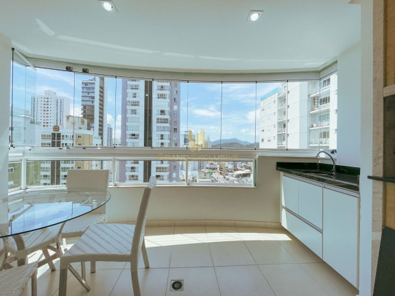 Imagem Apartamento com 3 Quartos à Venda, 102 m² em Centro - Balneário Camboriú Imagem Apartamento com 3 Quartos à Venda, 102 m² em Centro - Balneário Camboriú