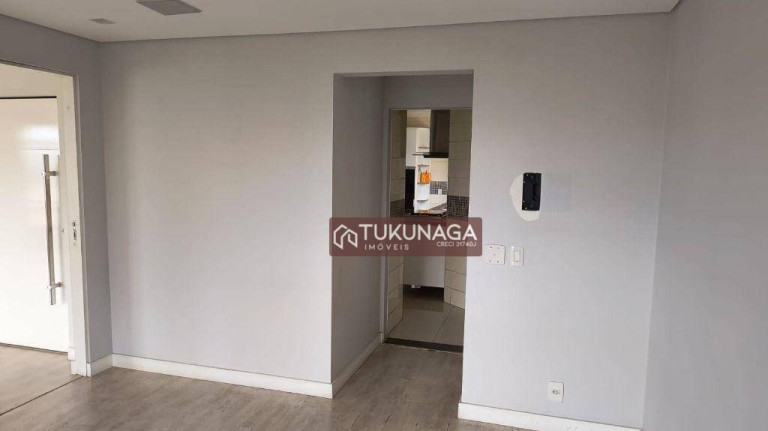 Imagem Apartamento com 3 Quartos para Alugar, 200 m² em Vila Rosália - Guarulhos