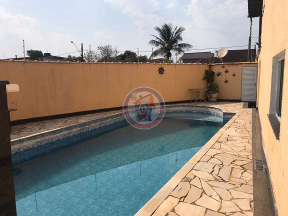Imagem Casa com 4 Quartos à Venda, 227 m² em Gaivotas - Itanhaém Imagem Casa com 4 Quartos à Venda, 227 m² em Gaivotas - Itanhaém